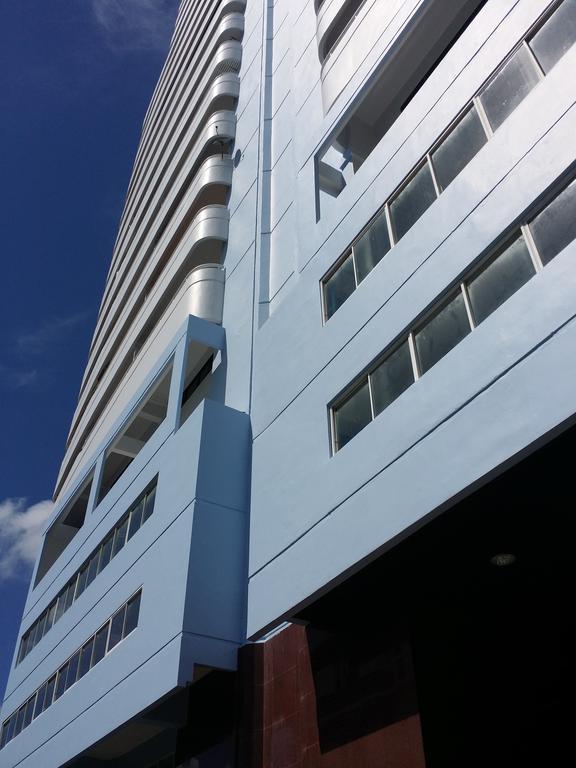 Patong Tower By United 21 Thailand Exterior foto