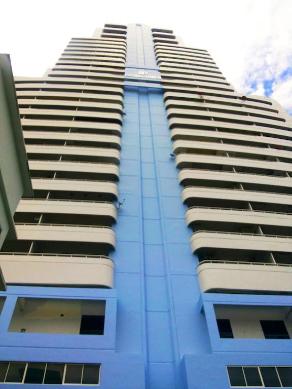 Patong Tower By United 21 Thailand Exterior foto